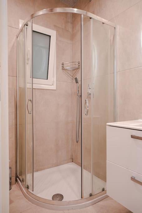 Syntagma Square, 60Sqm Dream Suite Атина Екстериор снимка